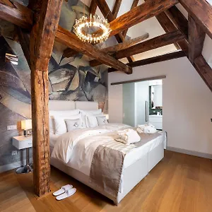 Old Royal Post Boutique & Premium 5*, Prag Çek Cumhuriyeti